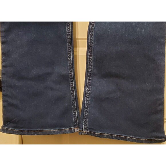 Riders By Lee Indigo Women’s Pull On Waist Smoother Bootcut Jeans Size 8P - NWT - Picture 4 of 10